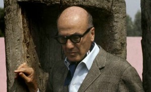 Read more about the article Luis Barragan: Colorful Modernist Visionary