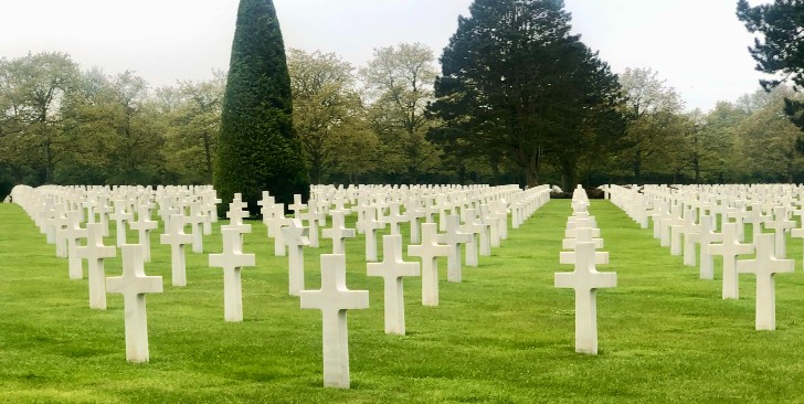 Read more about the article Above the Beach – American Cemetery, Normandy